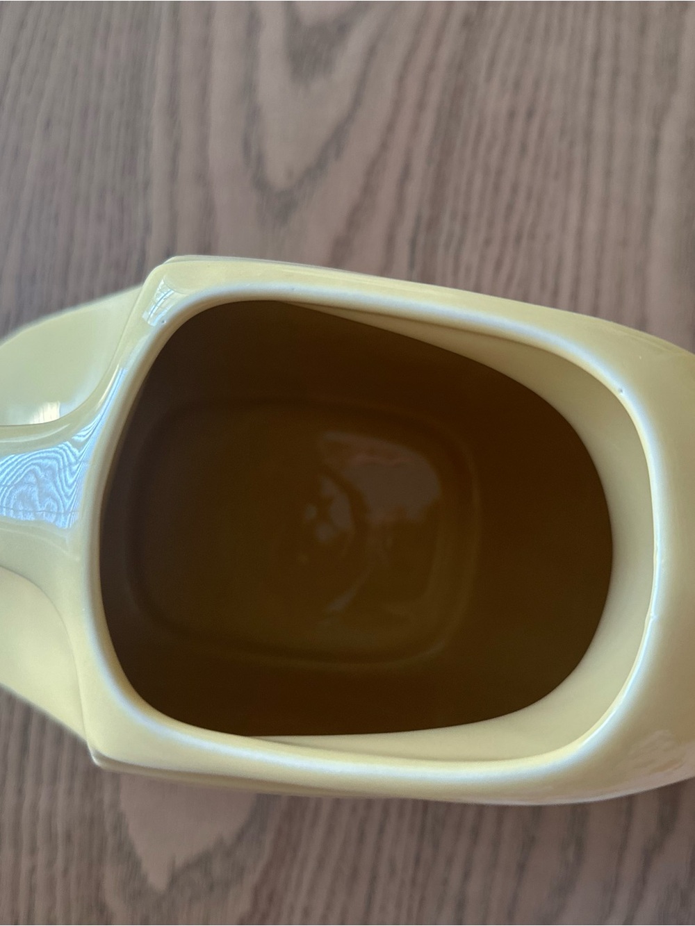 Fiestaware Yellow Disk Pitcher - Picture 4 of 6